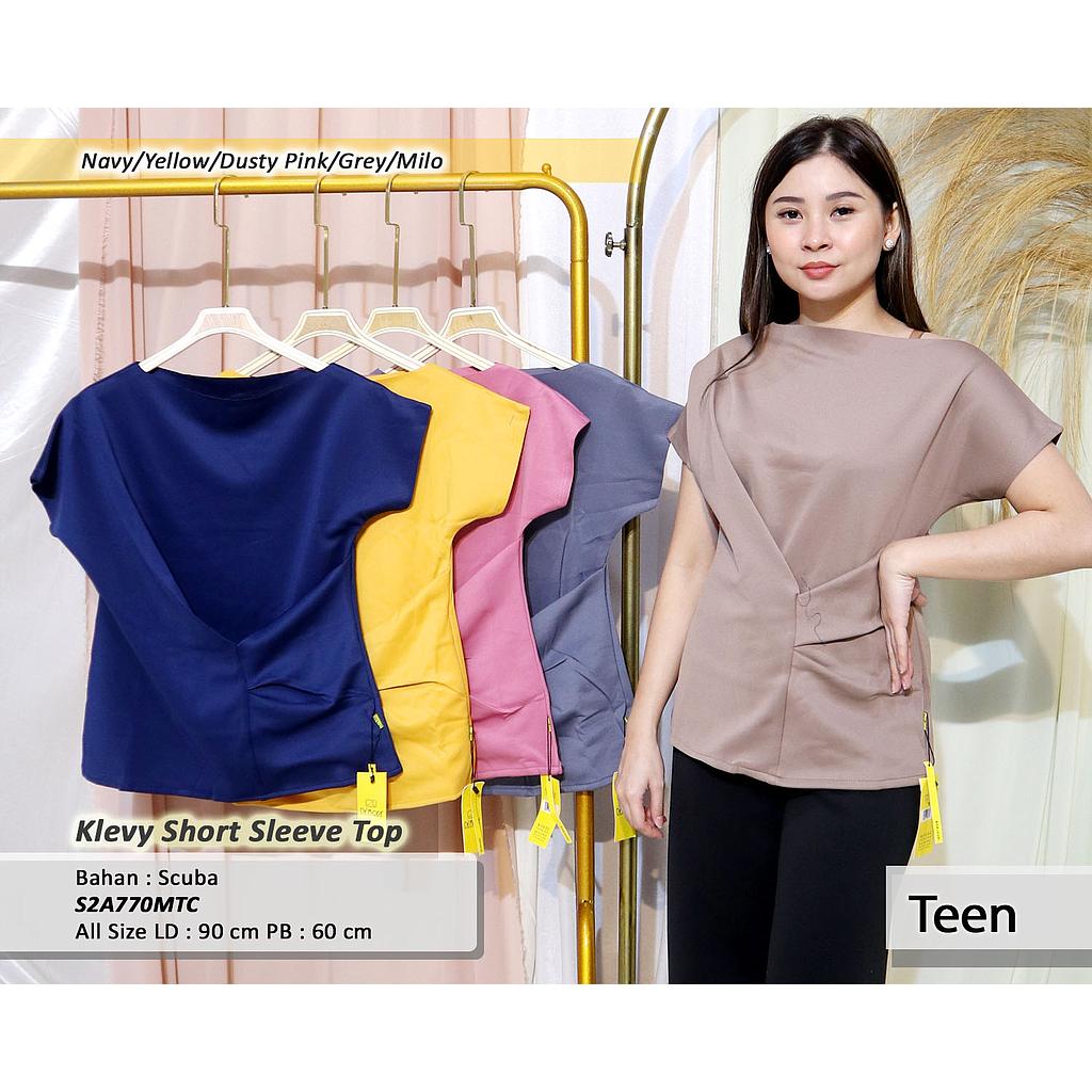 Klevy Short Sleeve Top