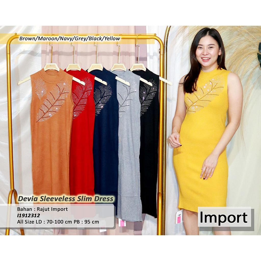 Mabina Sleeveless Slim Dress