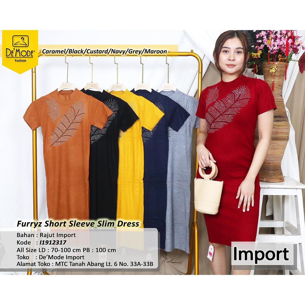 Furry short sleeve slim dress