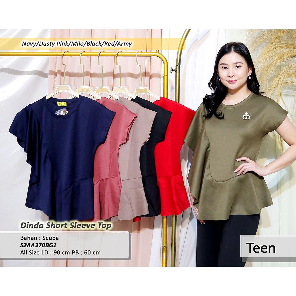 Dinda Short Sleeve Top