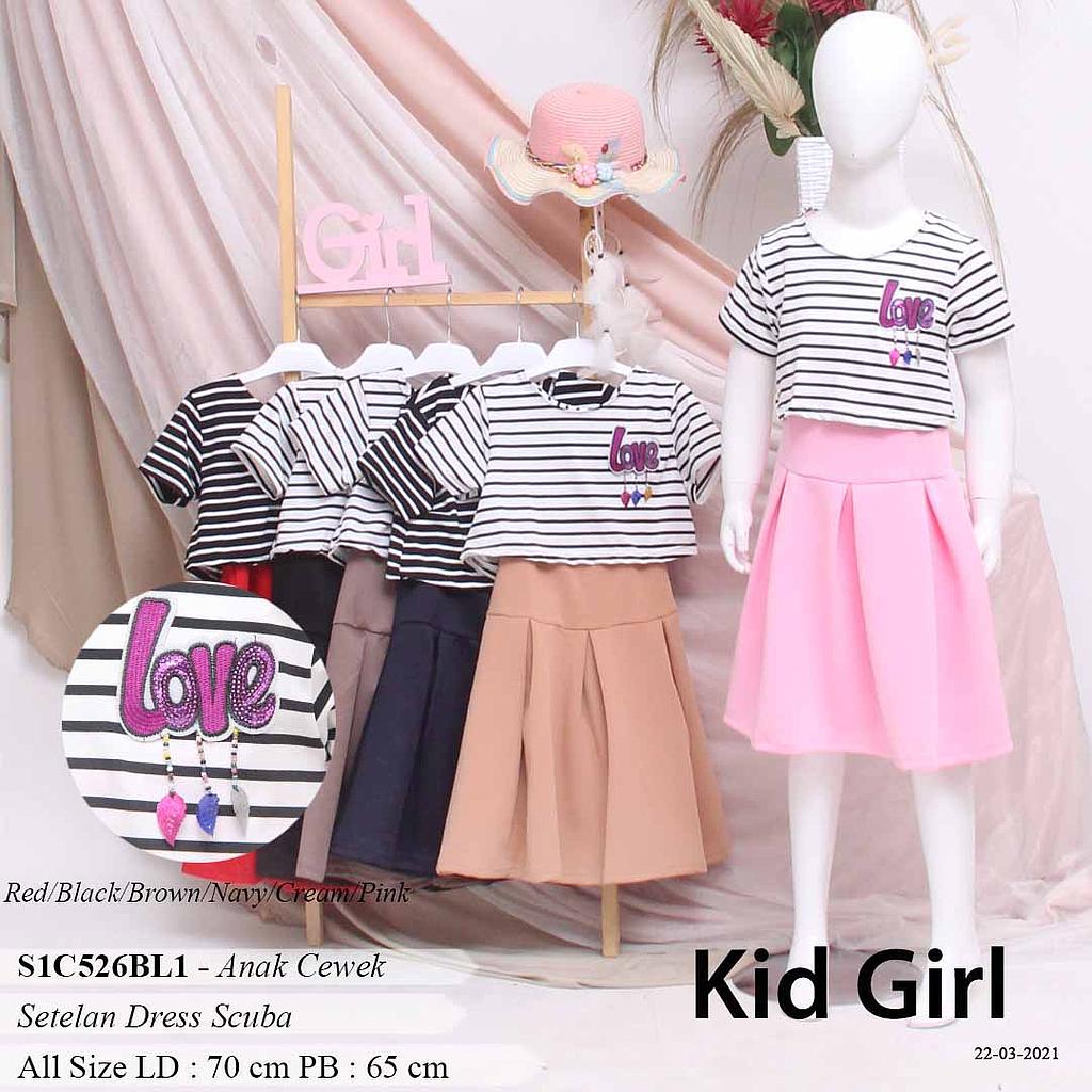 Lovely short sleeve dress suit