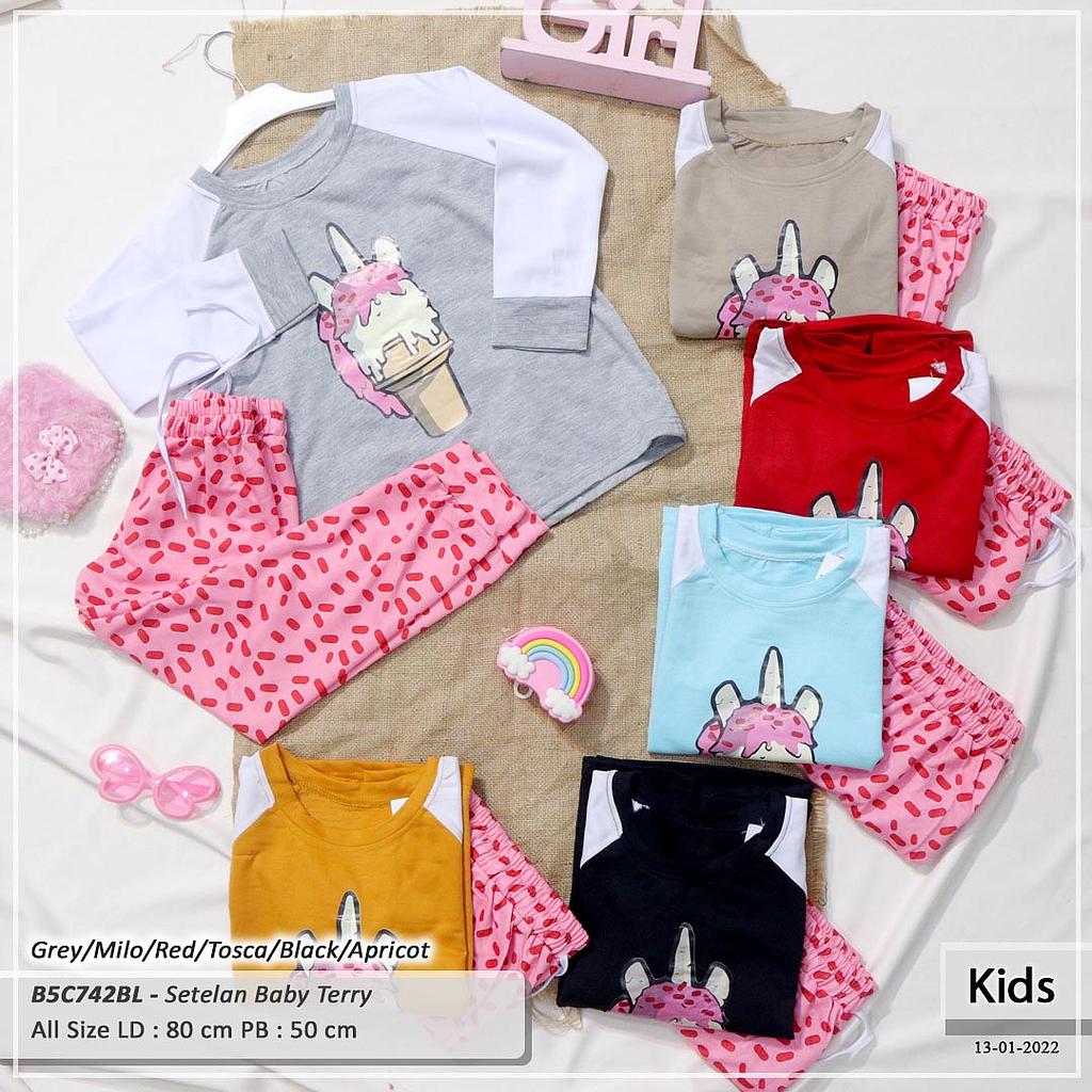 VANESSA ATASAN RAGLAN TGN KOMBINASI + VARIASI GAMBAR DEPAN