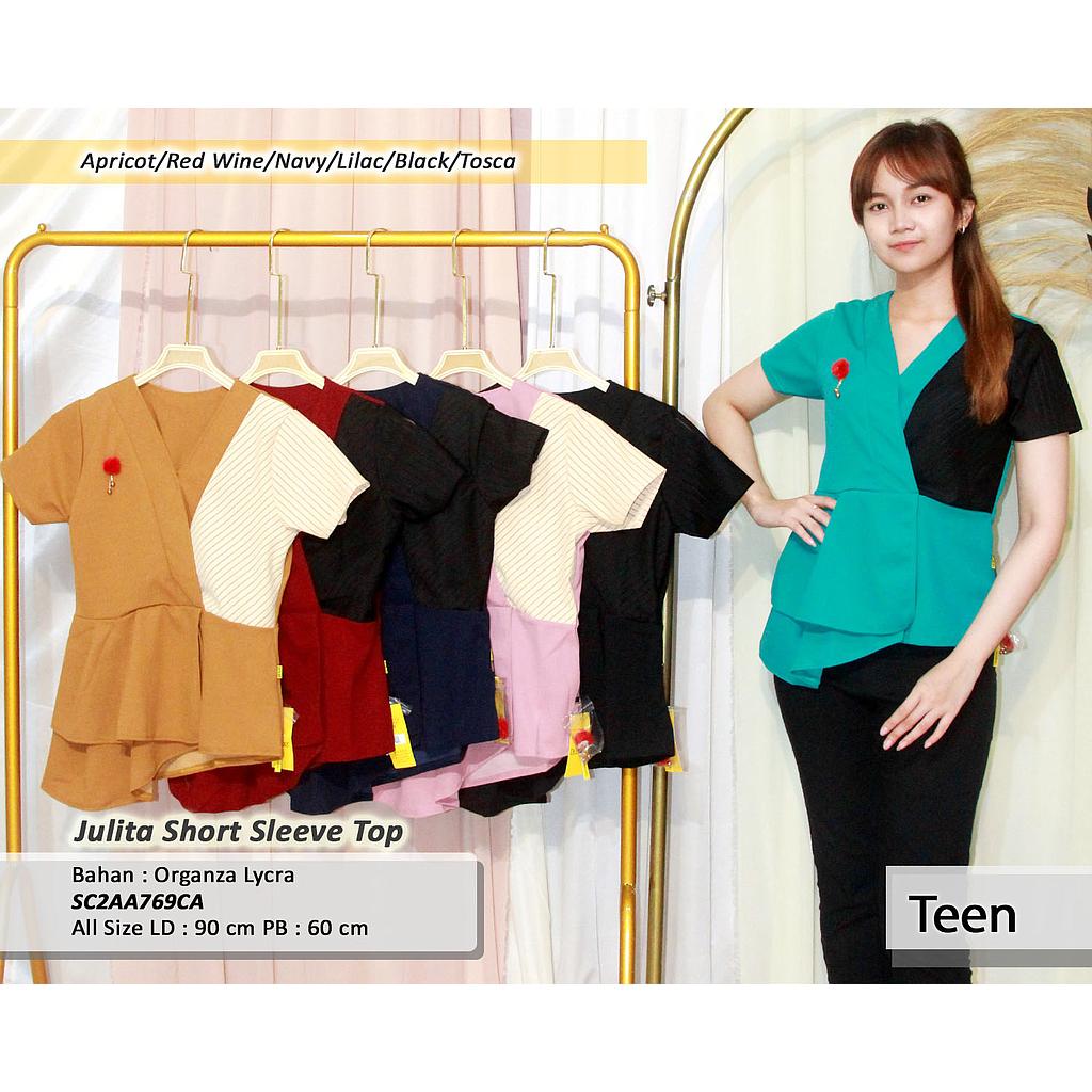 Julita short sleeve top