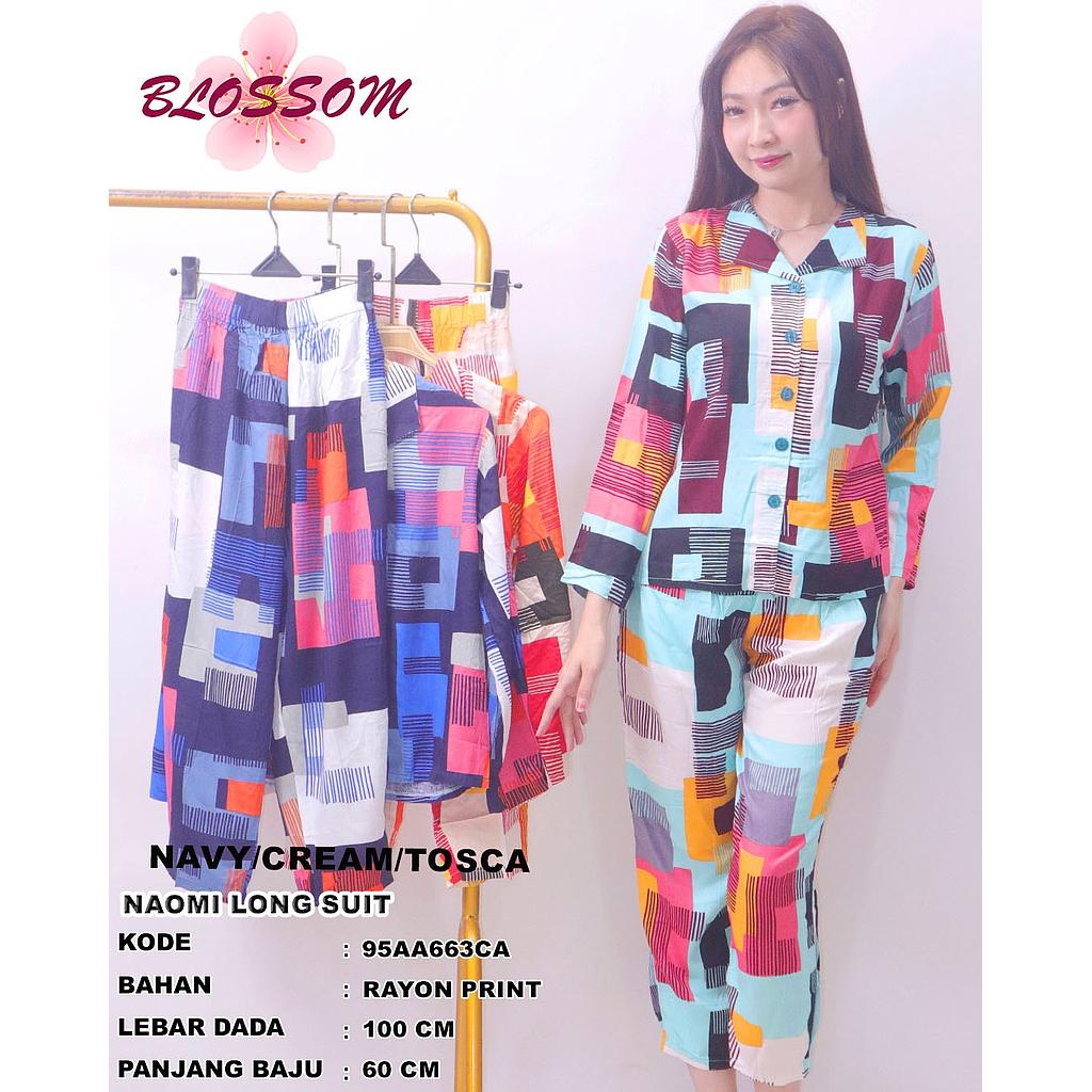Naomi Long suit (AA663)