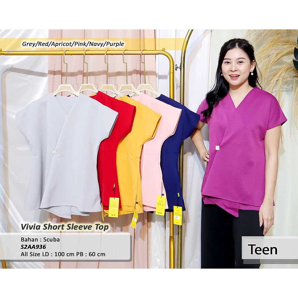 Vivia Short Sleeve Top