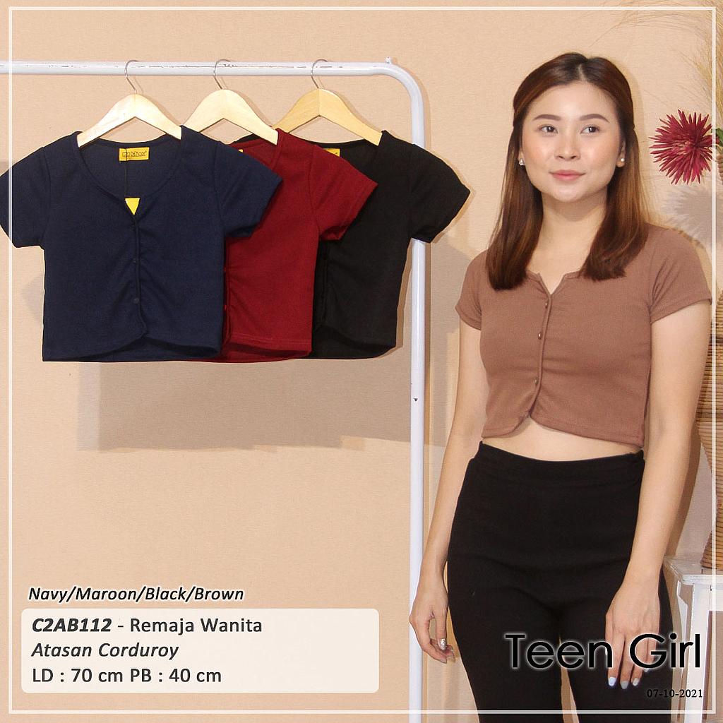 ATASAN CROP LEHER U BUKA V VARIASI KANCING 