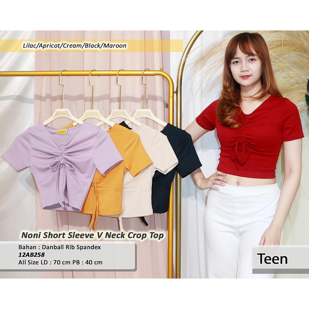 Noni short sleeve V neck crop top