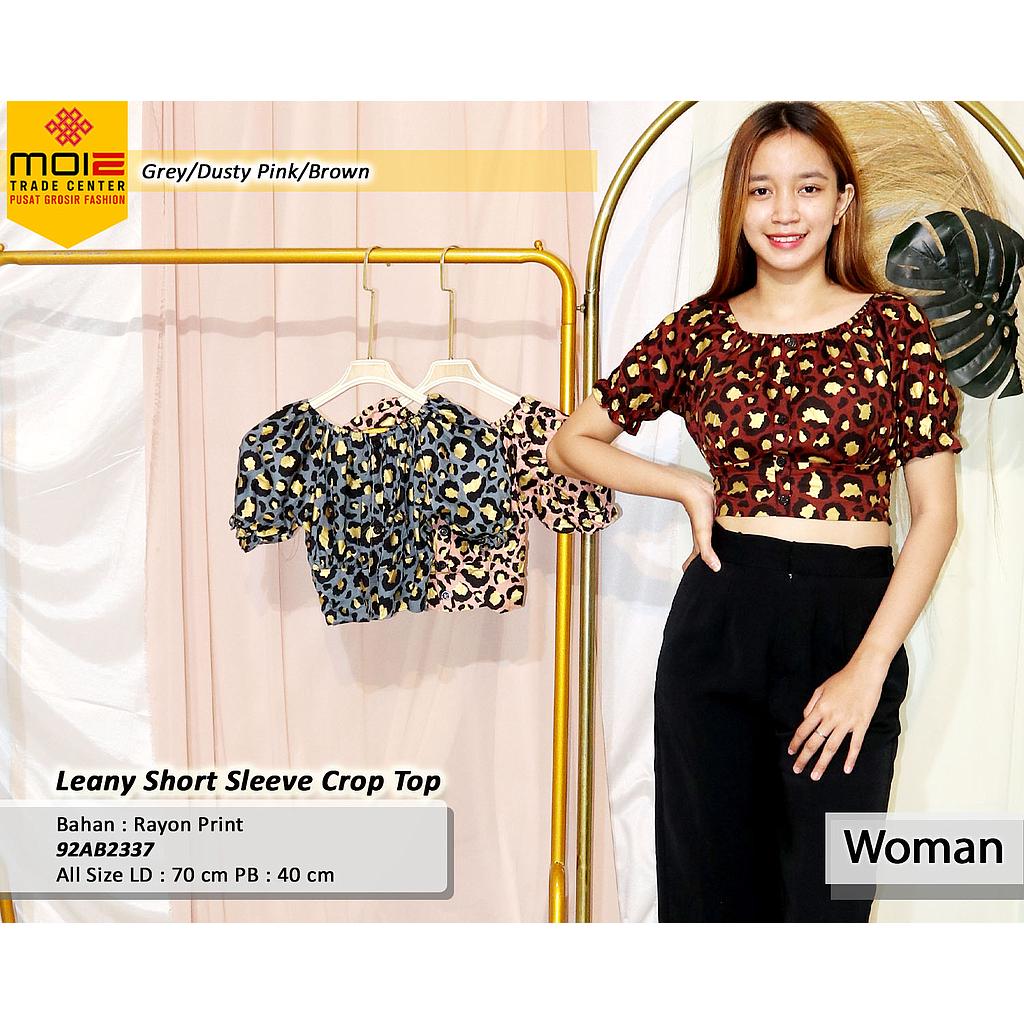 leany short sleeve crop top