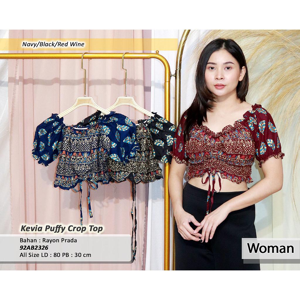 Kevia puffy crop top