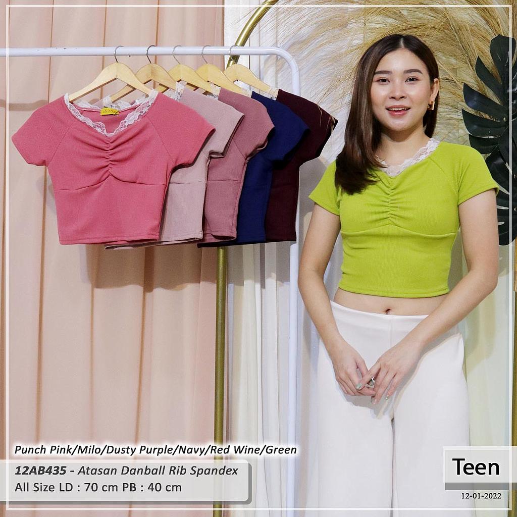 Puff-Sleev Cropped Blouse