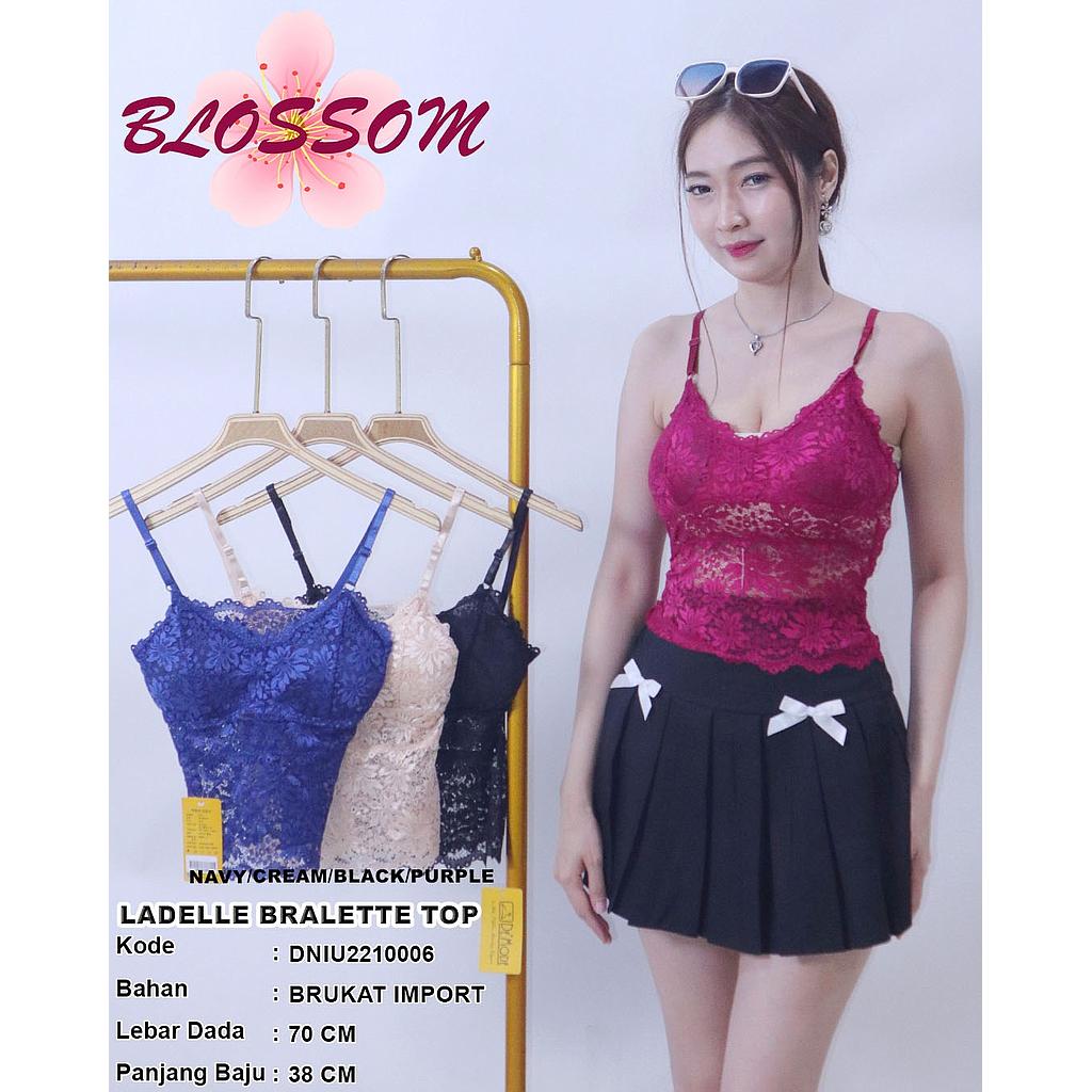Ladelle Bralette top 