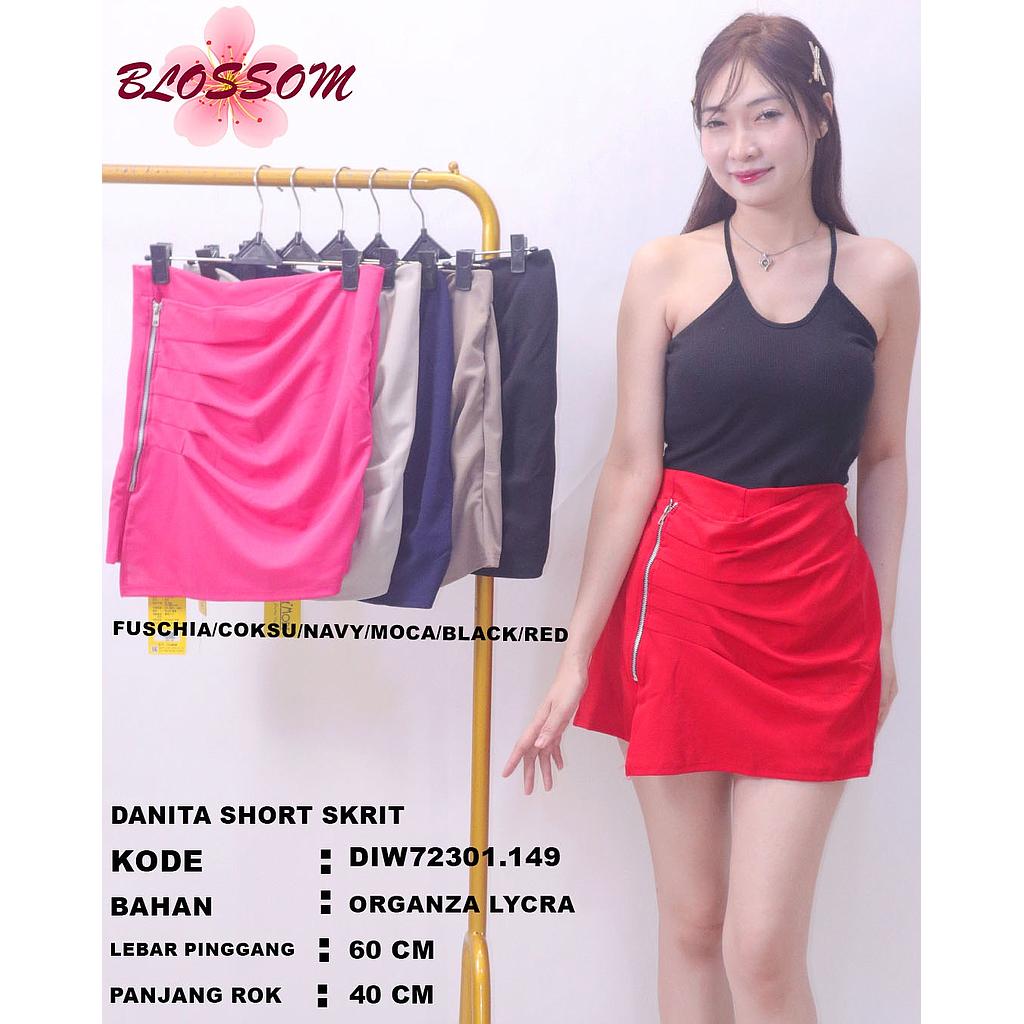 Danita Short Skrit (DI149)