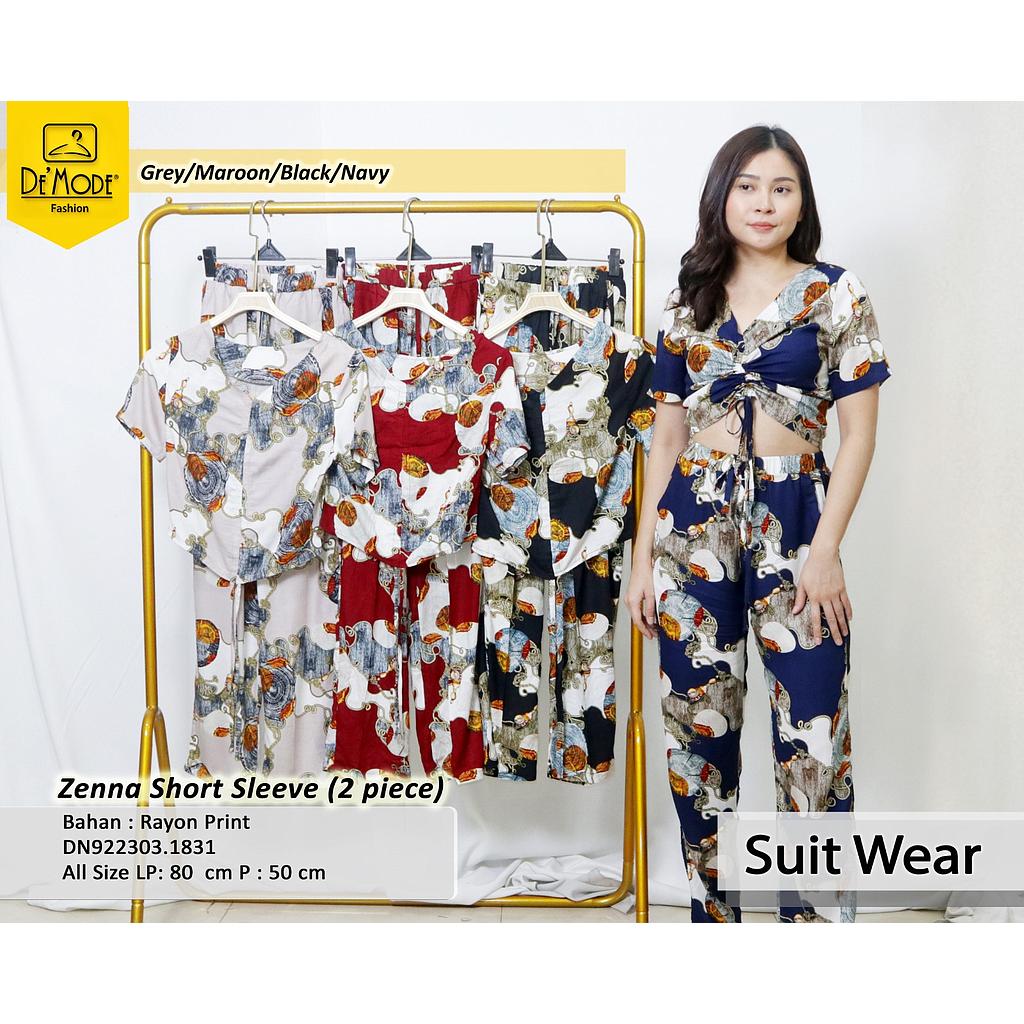 Zenna short sleeve suit (2 piece)