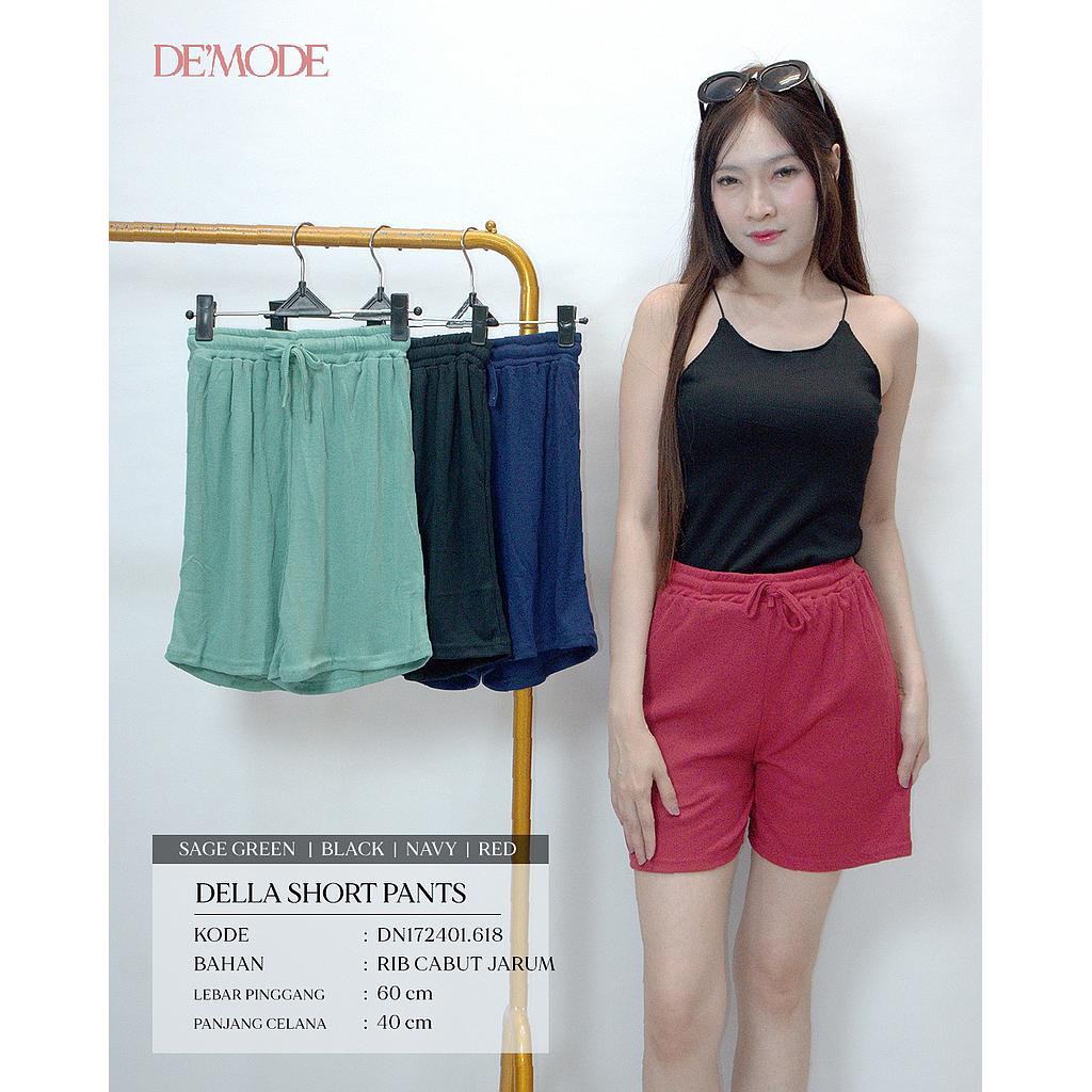 Della short Pants (DN618)